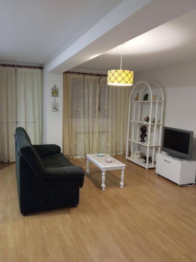 Apartamentos Ramon Foz Buitenkant foto